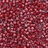 Miyuki kralen delica's 11/0 Cranberry lined luster crystal red