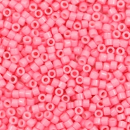 Miyuki kralen delica's 11/0 Duracoat opaque dyed carnation pink DB-2117