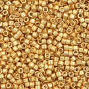 Miyuki kralen delica's 11/0 Galvanized yellow gold DB-410
