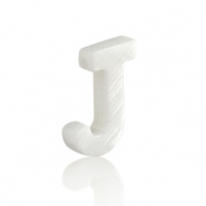 Schelp hangers specials letter J White (natuurlijke kleur)