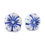 Czech kralen bloem 9mm Strong blue-white