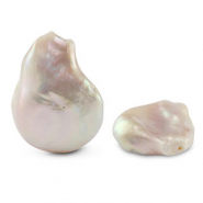BQ Zoetwaterparels Natural pink