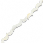 Schelp kralen maan Off white