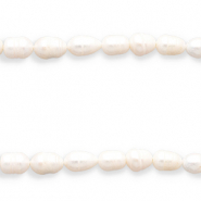 BQ Zoetwaterparels rice 9x7-8mm Naturel white 