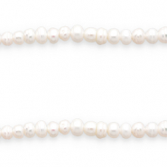 BQ Zoetwaterparels plat rond Natural white