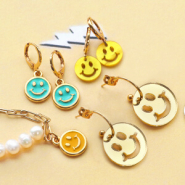 Inspiratiesets Sieraden inspiratie met kleurrijke plexx en DQ metalen smiley bedels