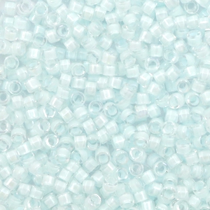 Miyuki kralen delica's 11/0 Lined luster crystal aqua mist