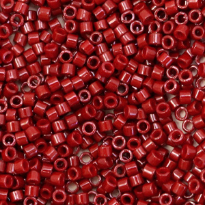 Miyuki kralen delica's 11/0 Opaque dyed maroon red DB-654