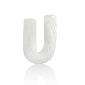 Schelp hangers specials letter U White (natuurlijke kleur)