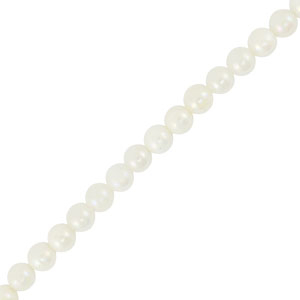 Schelp kralen rond Off white