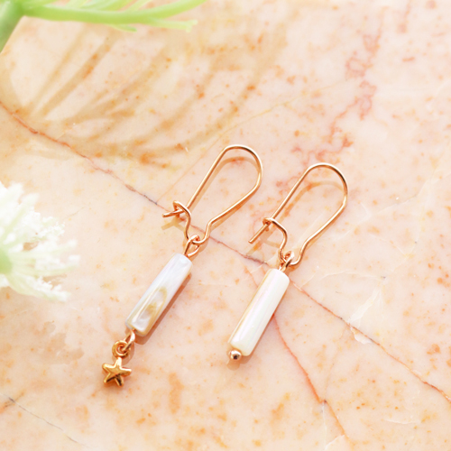Zomerse sieraden met tube schelp kralen