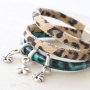 Sieraden van imi leer met panter print en details van DQ metaal
