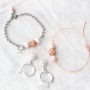 Magnifieke sieraden met strass kralen en acryl kralen met pearl coating