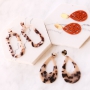 Oorbellen maken met resin hangers en DQ metalen oorstekers