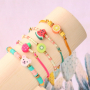 Van deze armbandjes met polymeer kralen worden wij supervrolijk!