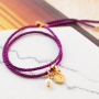 Zo maak je zelf eenvoudig bedelarmbandjes met trendy koord: