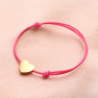 Inspiratie nodig? Zo maak je eenvoudig trendy armbanden van elastisch draad: