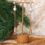 Deze winterse oorbellen en engelen kun je maken met top facet en Polaris Elements druppels: