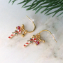 Zo maak je de leukste sieraden met kerst bedels: 