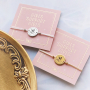Cre&euml;er een prachtig geschenk met de nieuwe Girls Support Girls collectie 
