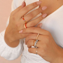Combineer diverse ringen voor een elegante look