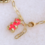 Eyecatching sieraden met brass metalen bedels en kralen