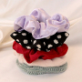 Zo presenteer en verpak je deze nieuwe scrunchies