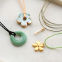 Trendy macram&eacute; draad gevlochten voor de mooiste kettingen