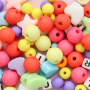 Cre&euml;er unieke sieraden met onze nieuwe acryl kralen collectie