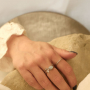 Elegante roestvrij stalen ringen met natuursteen