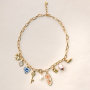Klassieke sieraden maken met bedels met gedroogde bloemetjes