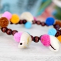 Mega trendy zijn onze leuke sieraden met de hype pompom bedels!