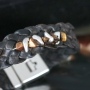 Deze hippe armbanden voor mannen maakt u met de nieuwste artikelen uit ons assortiment!