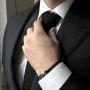 Maak stoere winterse sieraden voor mannen met onder andere natuursteen kralen, DQ metaal en leer.