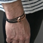 Maak stoere winterse sieraden voor mannen met onder andere natuursteen kralen, DQ metaal en leer.