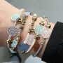 Onze schitterende boho hangers en tussenstukken zijn perfect om leuke sieraden te maken die perfect passen bij het voorjaar!