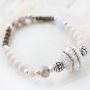 Steel de show en maak hippe sieraden met onze glaskralen gem&ecirc;leerd als basis!