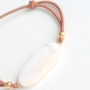 Deze armbandjes zijn z&oacute; cute&hellip; Wij inspireren je de leukste creaties te maken met gekleurd elastisch draad! 